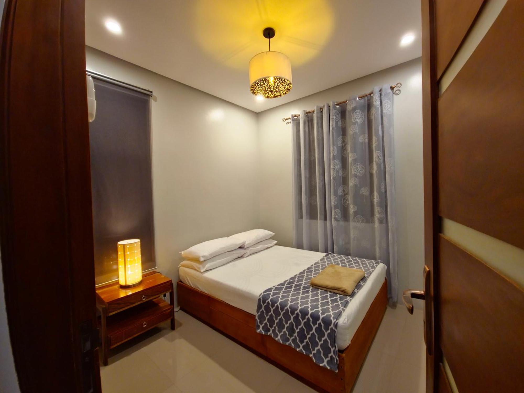 Overlooking Staycation At Sandari Batulao Tagaytay City Exterior foto