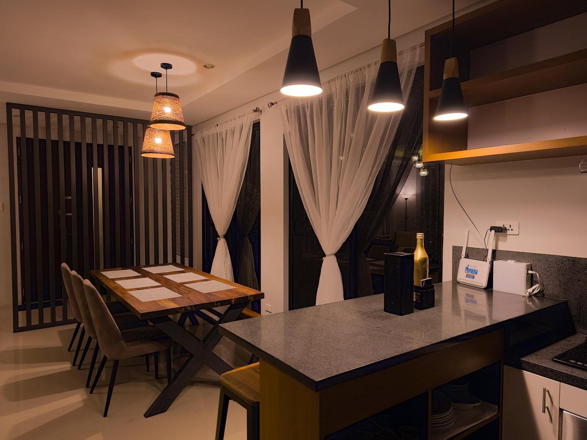 Overlooking Staycation At Sandari Batulao Tagaytay City Exterior foto