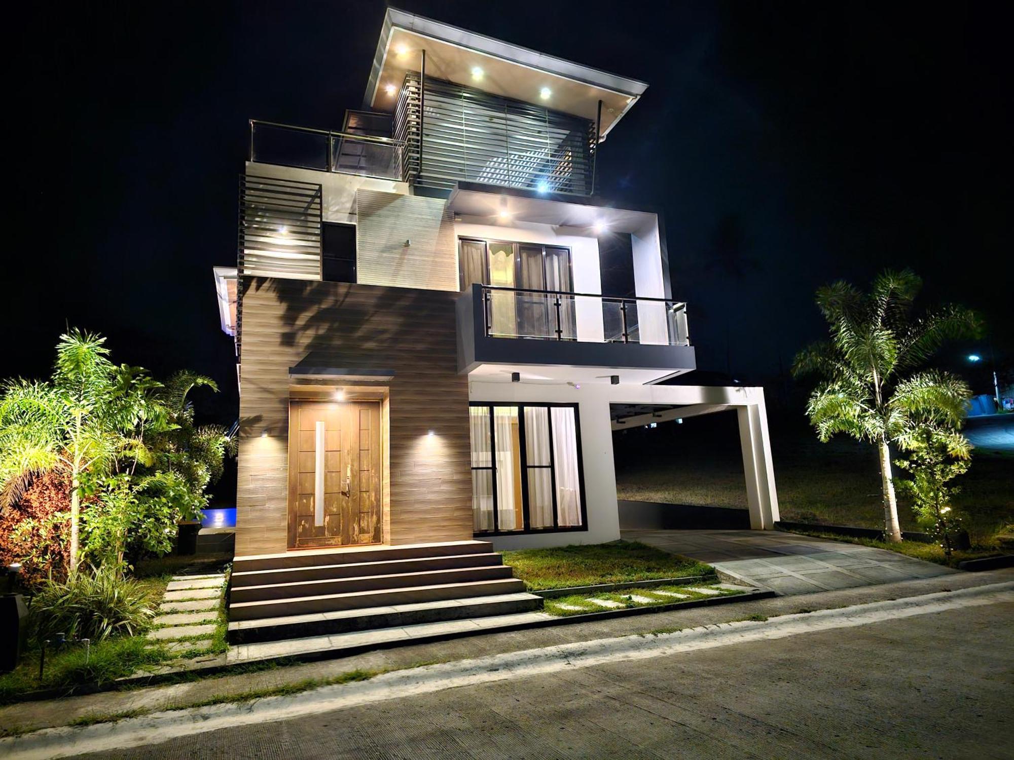 Overlooking Staycation At Sandari Batulao Tagaytay City Exterior foto